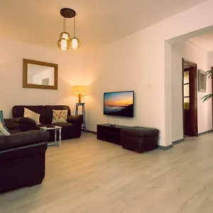 Alhaurin Old Town, Casa Flamingo, 2 Bed Alhaurín el Grande